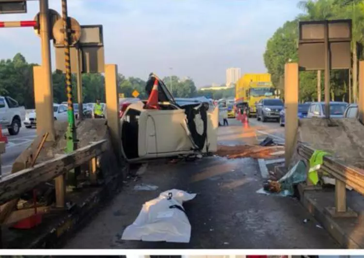 轎車失控撞收費站 華裔情侶1死1重傷