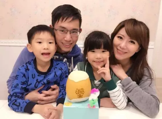 台灣好媳婦「佩甄」被老公踹傷肋骨,淚訴「睡覺痛到不能翻身」!