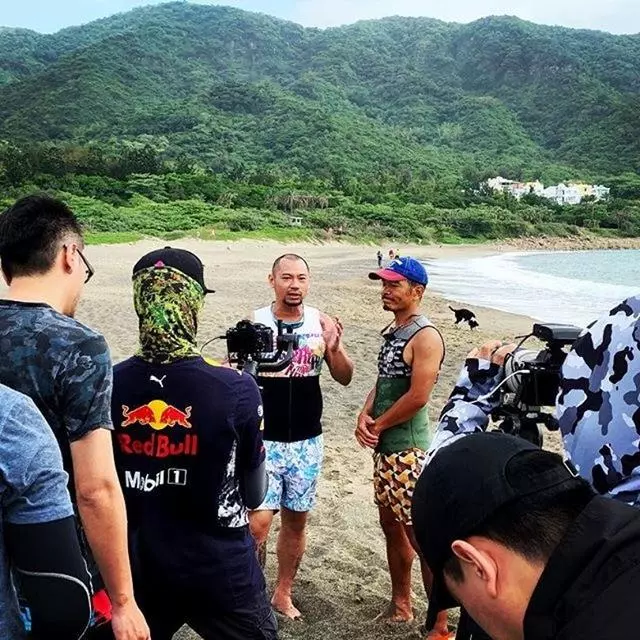 曾同曾志偉組TVB金牌主持 前TVB男星宣布與國光女神拍拖