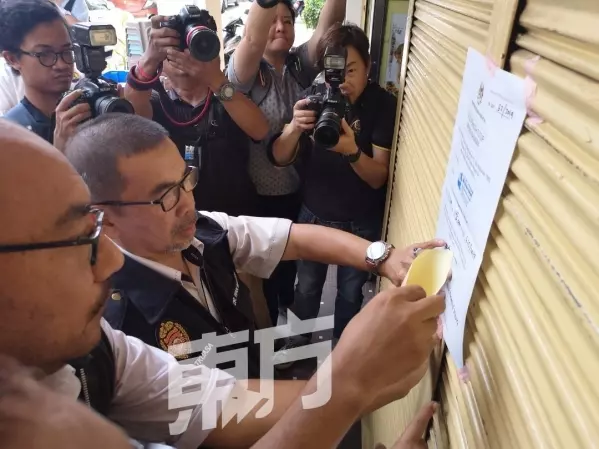 檳城:鴻記竹昇雲吞麵廚房有大量老鼠屎,衛生局下令關店14天