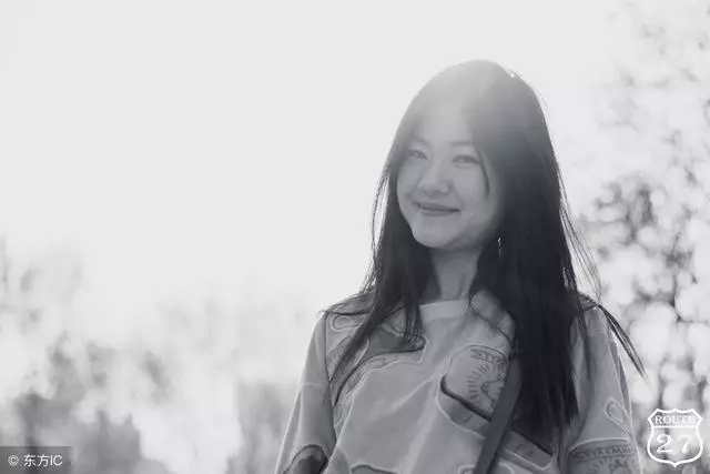 小姑子結婚我隨禮八百,看到她發的朋友圈,我追加了兩千