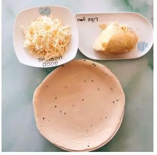 最近刷爆朋友圈的私房單品,榴槤芝士爆漿餅,簡直超好做啊