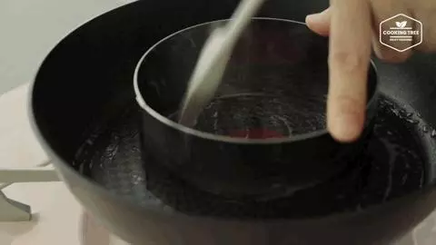 韓國網紅店熱賣,用珍珠草莓做的蛋糕,今年又要火啦