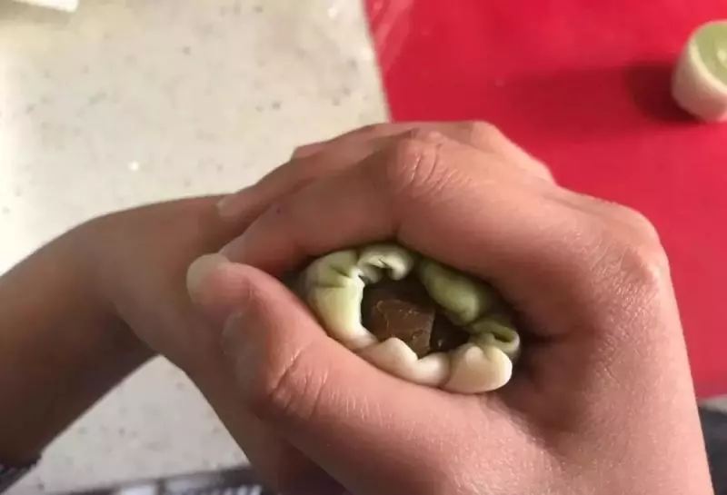 彩虹蓮蓉蛋黃酥,豬油版,更好吃