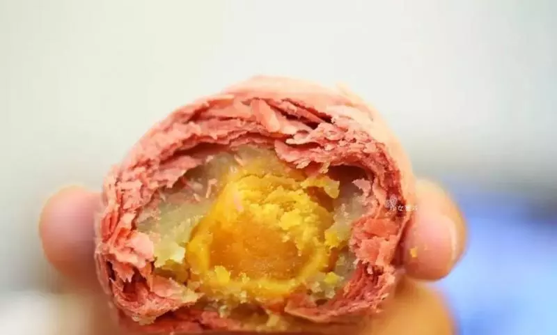 彩虹蓮蓉蛋黃酥,豬油版,更好吃