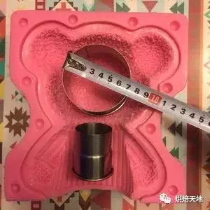私房烘焙必備熱銷款!3D立體卡通小熊慕斯蛋糕
