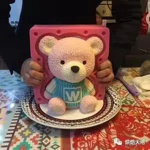 私房烘焙必備熱銷款!3D立體卡通小熊慕斯蛋糕