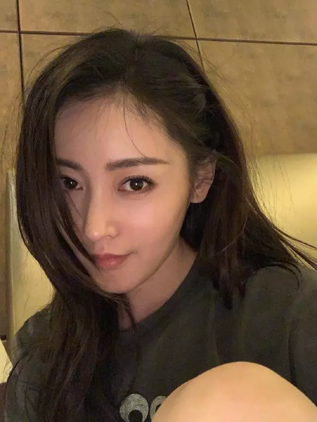 張天愛「減肥食譜」,網友羨慕不已:2個月減肥40斤,女神霸氣!