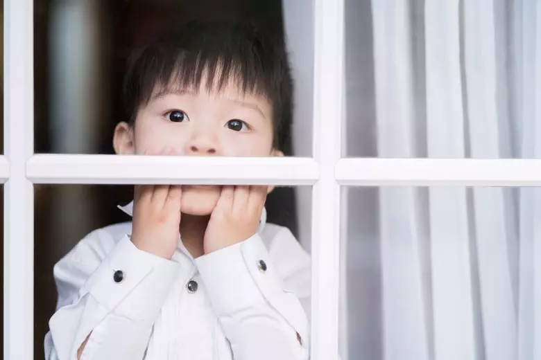 【超甜蜜TVB凍齡夫妻】陳琪胡諾言結婚10周年「和子女再拍溫馨婚照」全家超高顏值驚呆網民!
