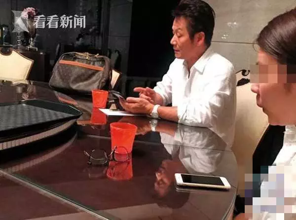 知名男星豪宅開賭場 證據曝光紛爭再起|,由董女負責經營,再招攬賭客來