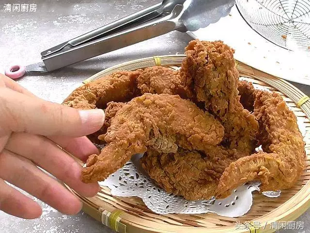 酥脆炸雞翅的做法,放冷了還可以保持酥脆
