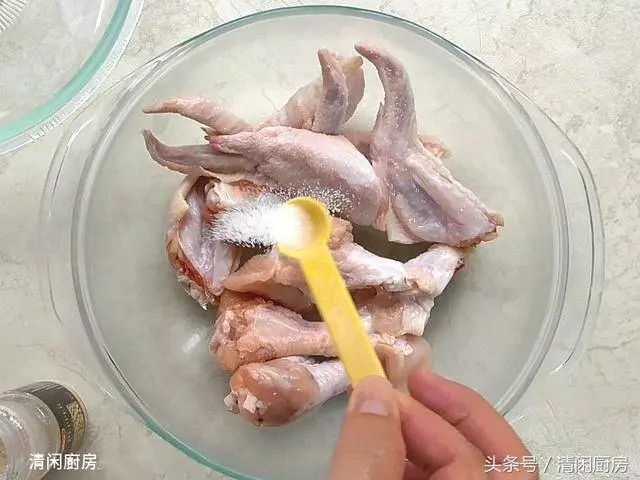 酥脆炸雞翅的做法,放冷了還可以保持酥脆