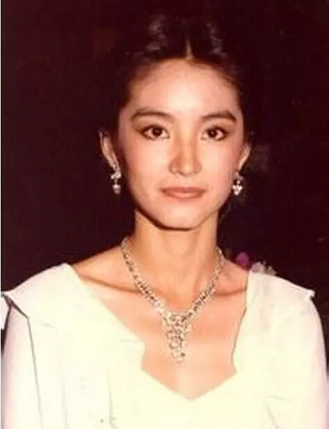 不忍看!那些年被歲月毀容的十大女神!第一名竟然是…