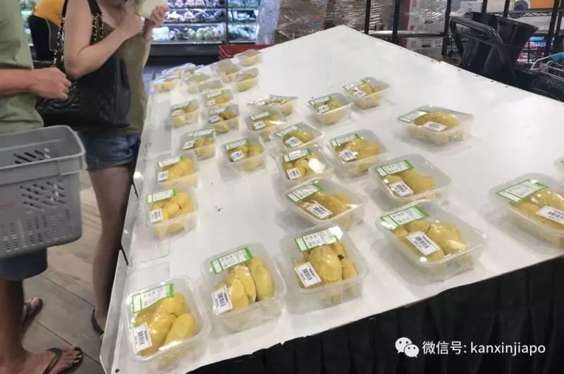 新加坡榴槤季到來,一個才3新幣