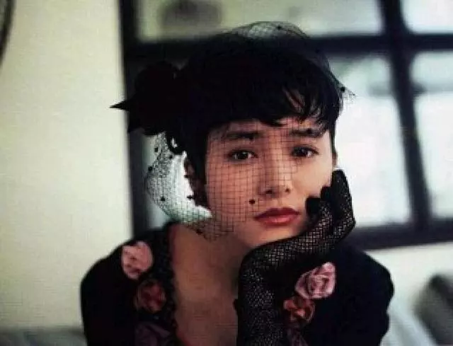 林志穎苦追了3年無果,22歲息影嫁豪門被拋棄,今46歲老態橫生