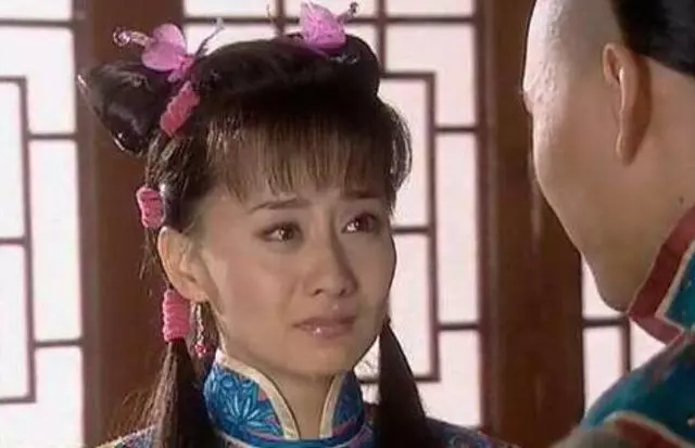44歲陳德容近照透著濃濃過氣網紅味,中年女星自拍為何都一言難盡!
