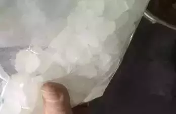濕氣太重怎麼辦?黑豆加一物煮水喝,每天一小碗,軟化血管,大肚子也慢慢平了