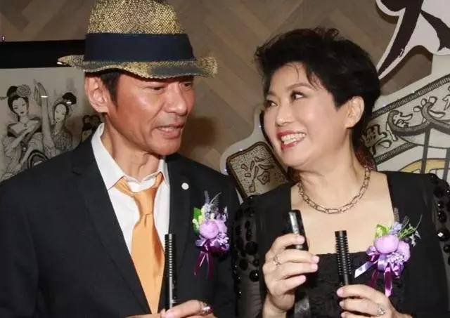 他被稱為是最帥唐僧,婚內出軌轉行賣保險,54歲患抑鬱症無人識