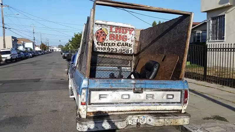 就算你很努力HOLD住但還是會把你的理智線給弄壞的20個超怪異照片~~我到底看了三小?~1. 有人進去教會看到這樣的景象