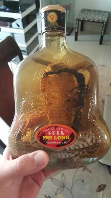 就算你很努力HOLD住但還是會把你的理智線給弄壞的20個超怪異照片~~我到底看了三小?~1. 有人進去教會看到這樣的景象