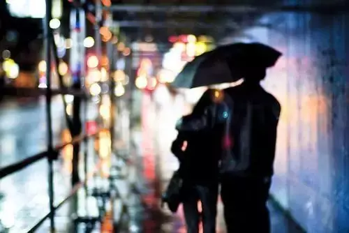 風雨人生路,你陪我一程,我念你一生