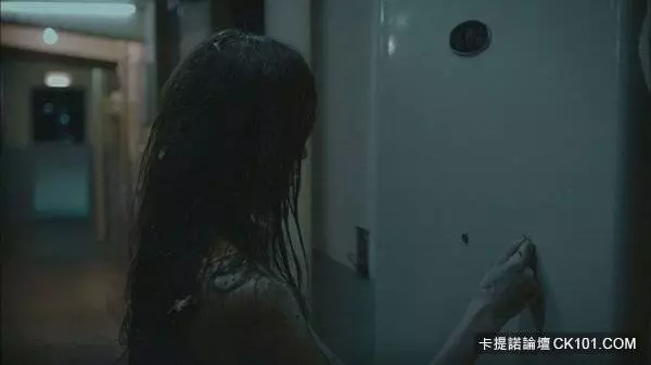 聽講敲門聲但沒人就代表是死神的到訪...?8位網友分享超靈異的敲門經驗...:..在國外有網友就分享關