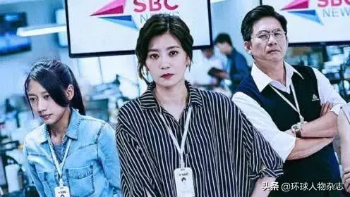 用法令紋演戲是一種怎樣的體驗?賈靜雯的這一搏,終於解了自己的困境!