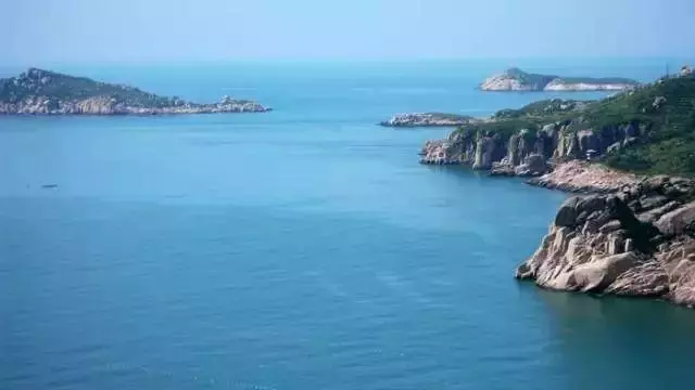 比鼓浪嶼更小眾浪漫,最適合情侶去的3座「藍眼淚」夢幻海島
