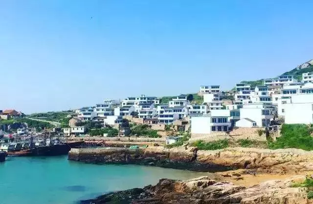 比鼓浪嶼更小眾浪漫,最適合情侶去的3座「藍眼淚」夢幻海島