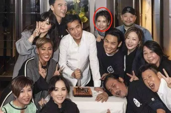 當50歲邱淑貞撞上50歲的蕭薔,整和沒整容,差距一目了然!