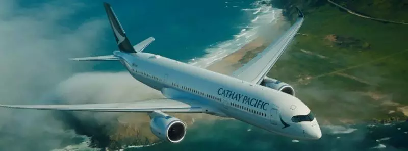 國泰航空嚴重事故!2航班空中「機長突然失明」30分鐘!醫生:「頸動脈過窄所致」