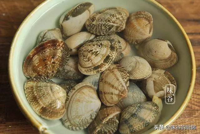 此海鮮和雞蛋是絕配,不僅是一道美味,更是食補,要多做給小孩吃