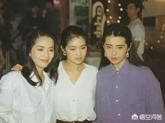 大明星片場罕見合影照,一張比一張珍貴,網友感嘆:物是人非