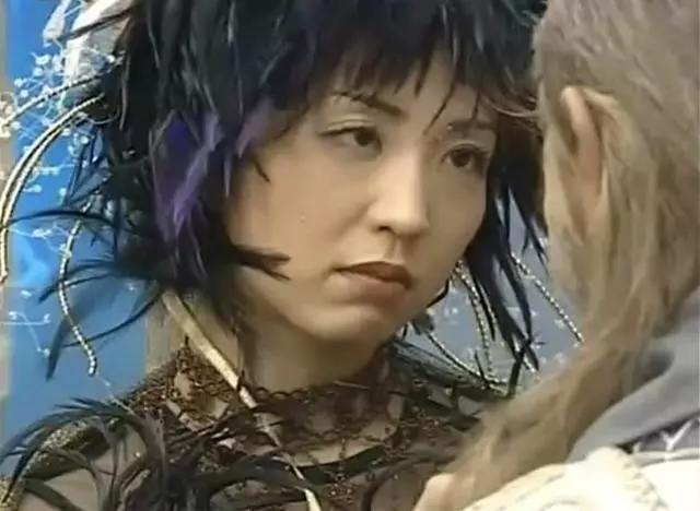 17年前這部劇看得回味無窮,這是演員都是顏值巔峰,張衛健飾演的孫悟空好帥