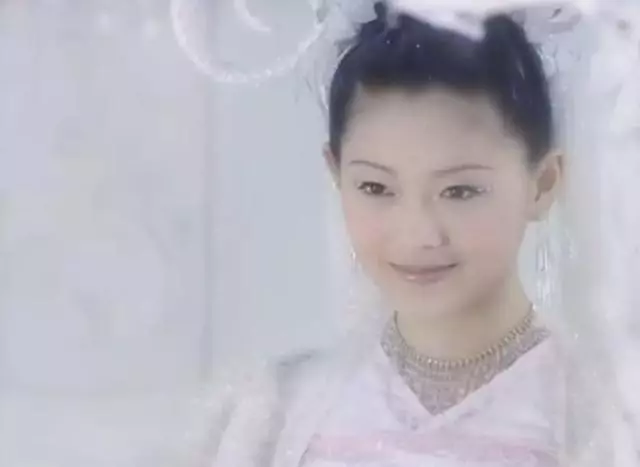 17年前這部劇看得回味無窮,這是演員都是顏值巔峰,張衛健飾演的孫悟空好帥