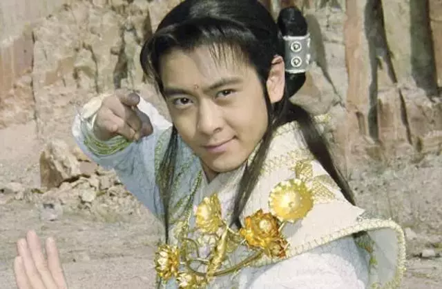 17年前這部劇看得回味無窮,這是演員都是顏值巔峰,張衛健飾演的孫悟空好帥
