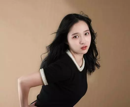 43歲黃有龍:看了他老婆和前任近照,終於知道他為什麼要拋棄她了