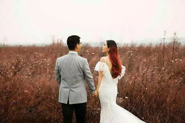 當初把我趕出家門的婆婆來我公司應聘清潔工,我該可憐她嗎?
