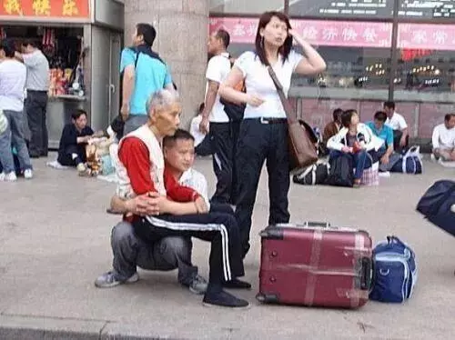 人最大的善良,就是報答父母的恩(為人子女都看看 )