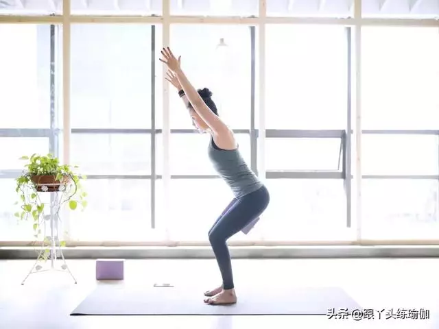 這12式瑜伽體式堪稱「減肥藥」,能照做就一定會瘦!