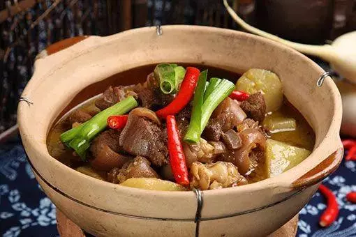 治腰腿酸軟用這幾個中醫食療方有效