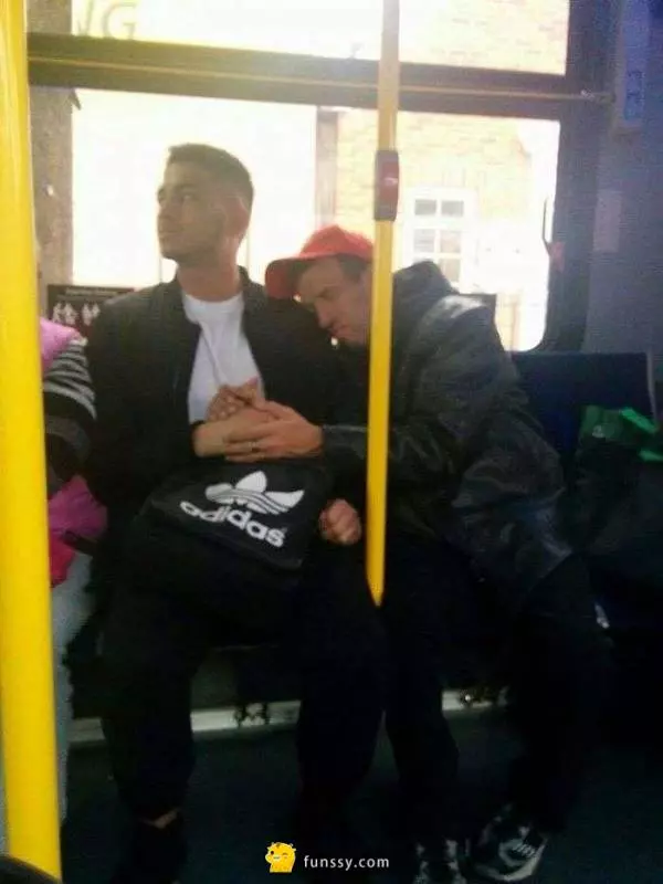 30張讓你覺得這世界是存在這麼一點曙光的「真人真事照」!~~~