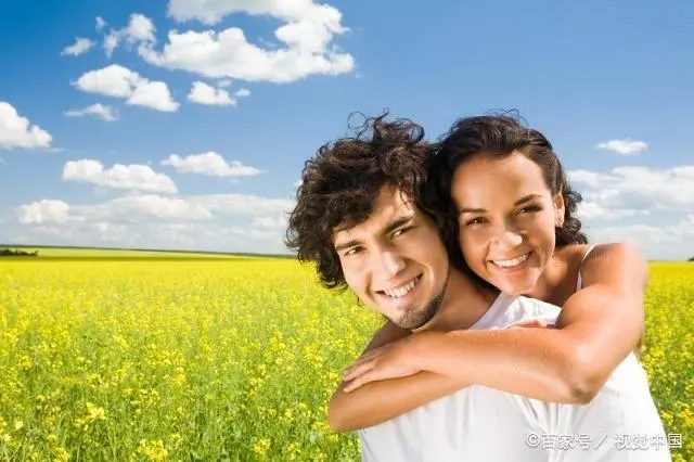 「我婆婆要離婚了」,誤發給了老公,意外結束了我們八年的婚姻