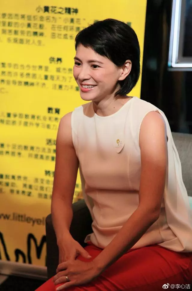 「丈夫婚前婚後皆外遇」她選擇原諒並撫養繼女 婚後6年「高齡產下雙胞胎」樂當三寶媽
