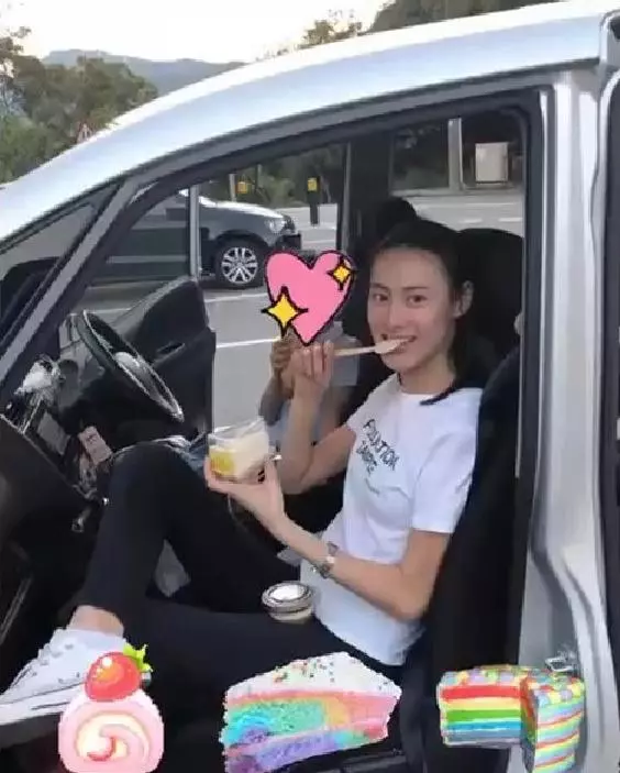 梁洛施罕見首曬兒子正臉照,感慨10年單身媽媽很心酸