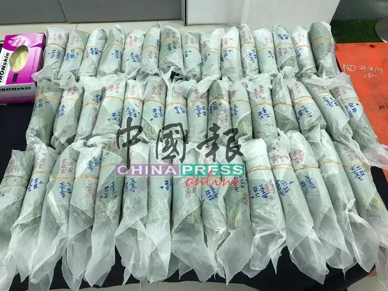 一包售價10令吉,一天賺500令吉,前公務員夫婦被捕~