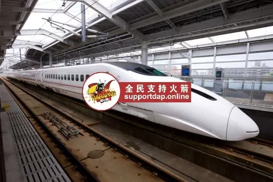 大馬經濟部長被中國的高鐵嚇了一大跳:「像風一樣快!」