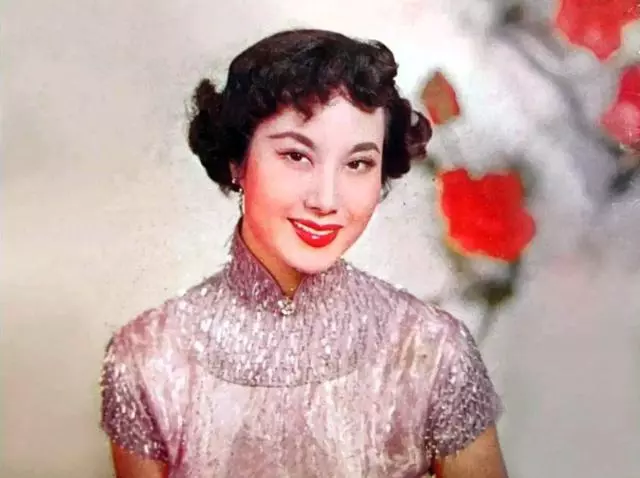 成龍喊她為媽媽 更比劉曉慶還豁得出去 傳奇女星93歲去世令人難忘
