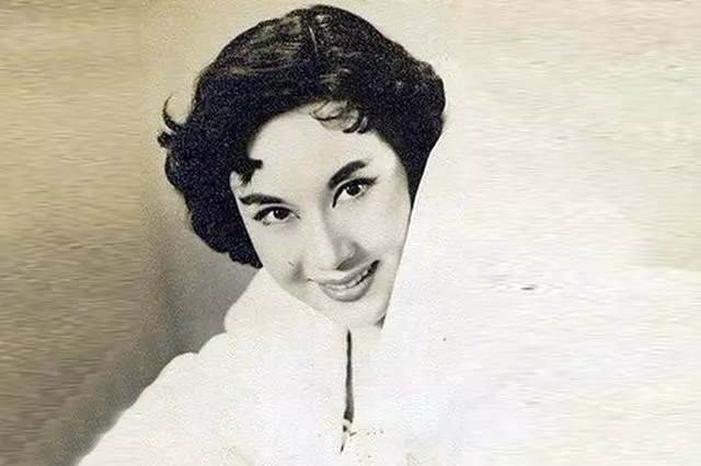 成龍喊她為媽媽 更比劉曉慶還豁得出去 傳奇女星93歲去世令人難忘