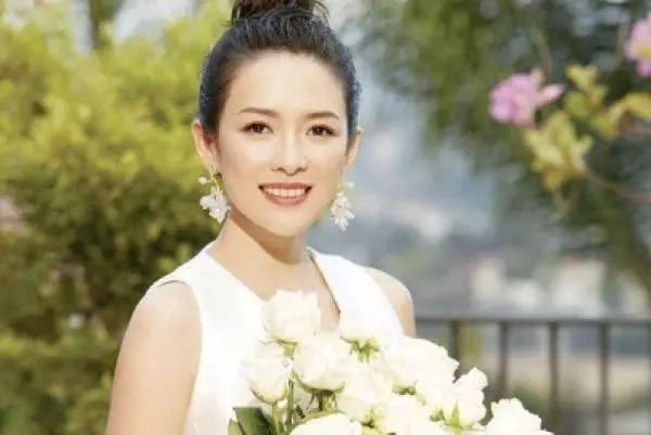 40歲章子怡被曝懷二胎,有望為汪峰生兒子,下個月將停工生產!